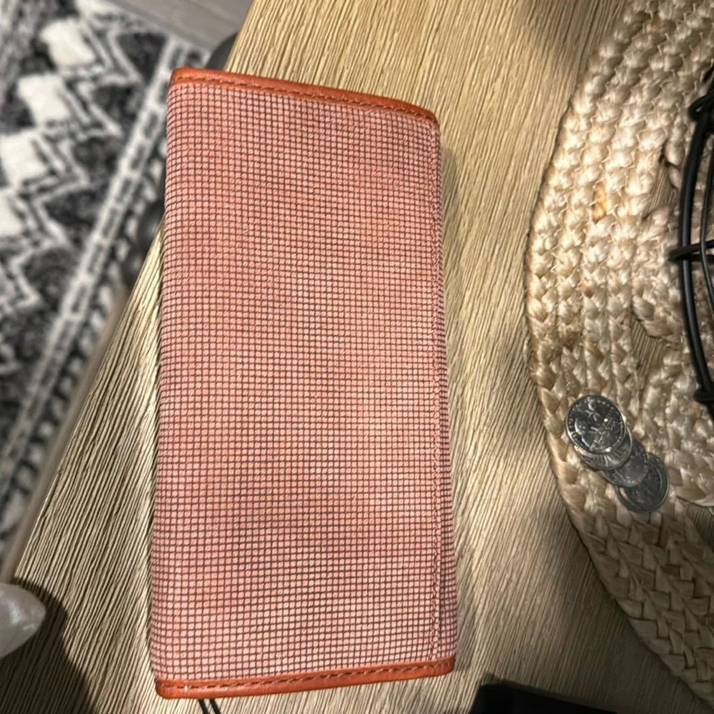 Frye Red Textured Wallet - Picture 2 of 8